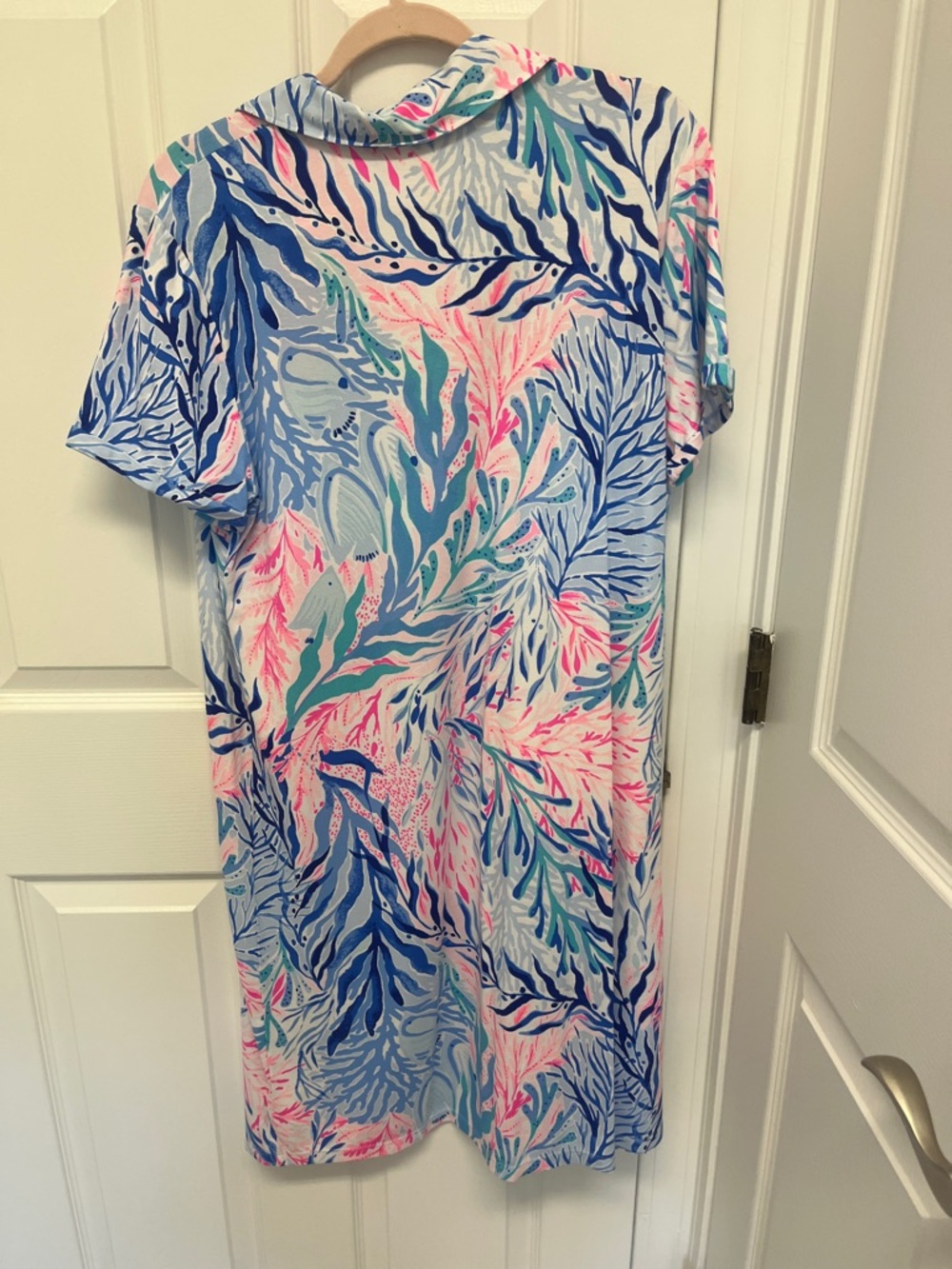 Lilly Pulitzer Multicolor Seaweed-Print Polo Dress in Blue, Pink & Aqua - Picture 3 of 3
